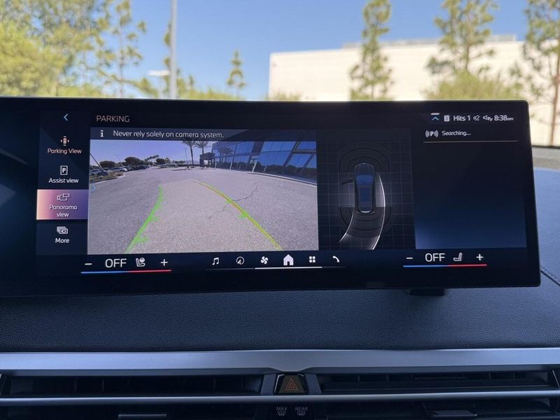 2025 BMW iX xDrive50Image 30