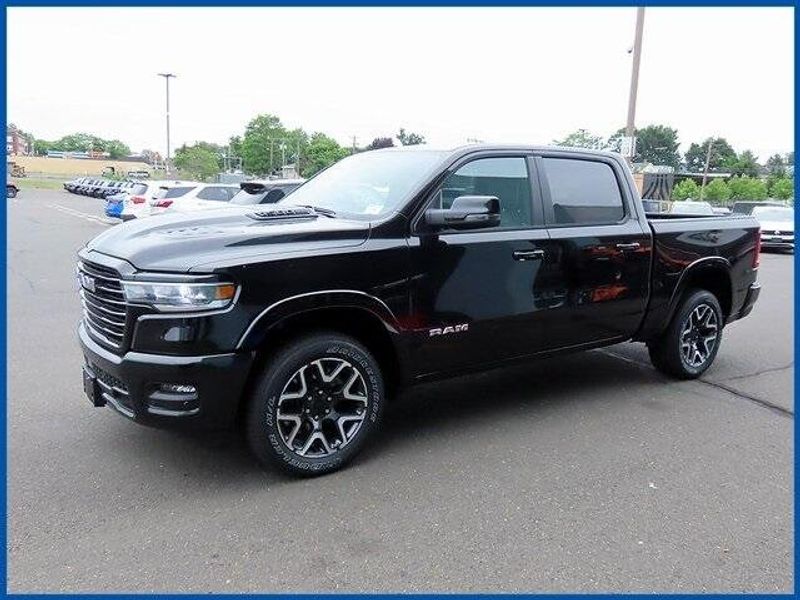 New 2025 RAM 1500 LaramieImage 1