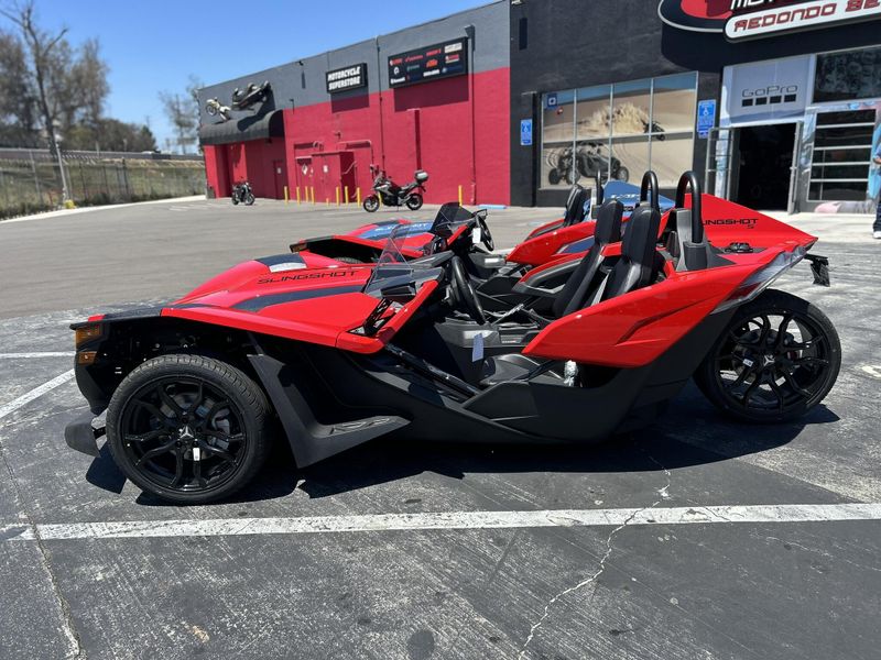 New 2025 Polaris SLINGSHOT S AUTODRIVE Image 2