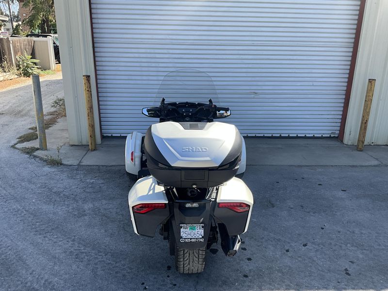 Used 2021 Can-Am SPYDER F3 T 1330 ACE Image 6