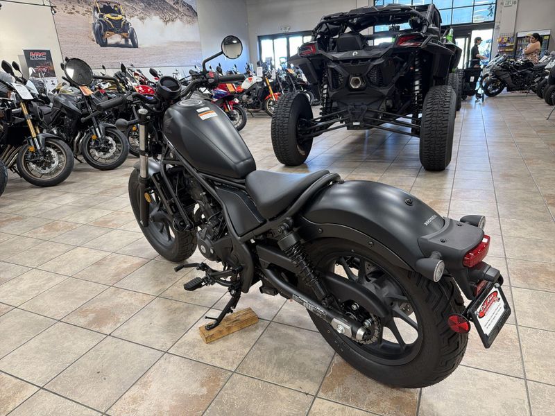 New 2026 Honda REBEL 300 E-CLUTCH Image 15