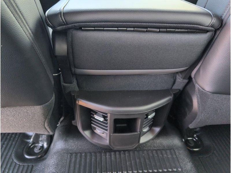 New 2026 RAM 3500 Tradesman Crew Cab Chassis 4x4 60