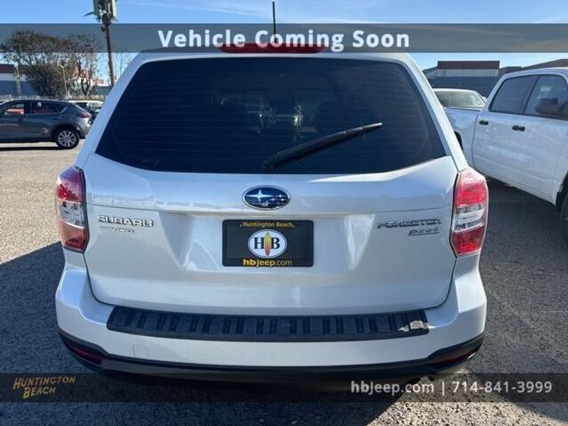 2014 Subaru Forester 2.5iImage 6