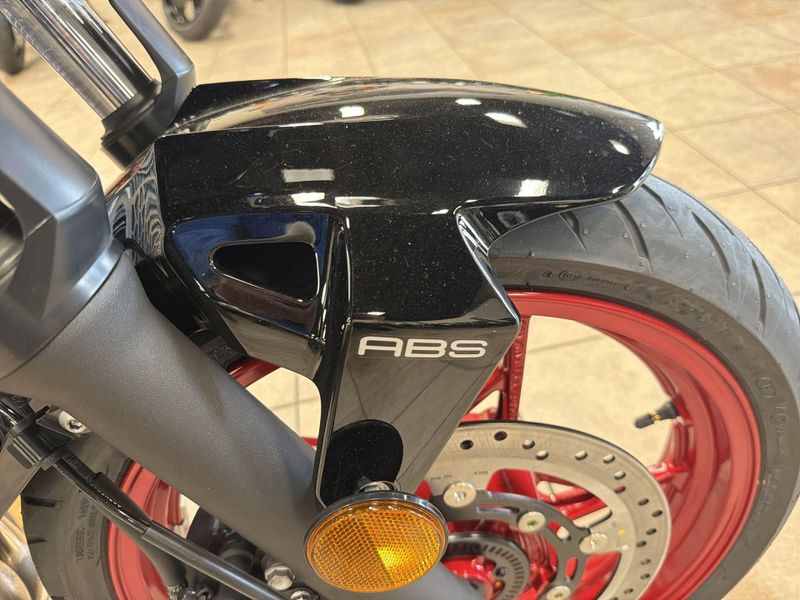 New 2026 Kawasaki Z500 SE ABS Image 27