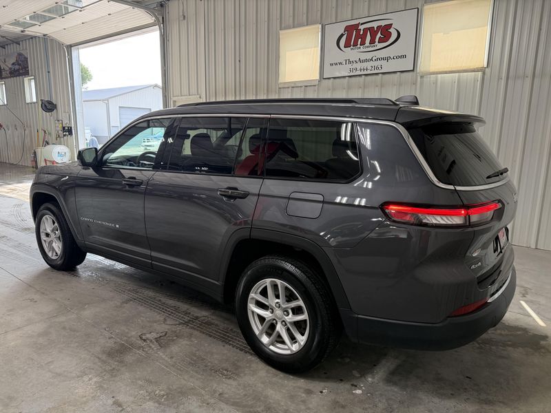 Used 2025 Jeep Grand Cherokee L LaredoImage 14