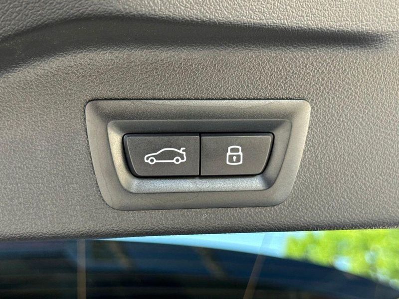 Used 2024 BMW X5 xDrive40iImage 17