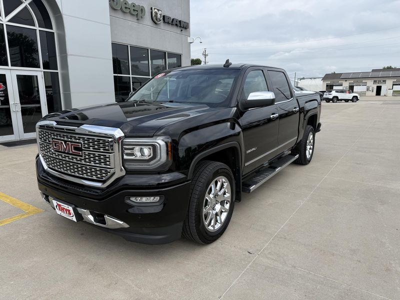 Used 2018 GMC Sierra 1500 DenaliImage 29