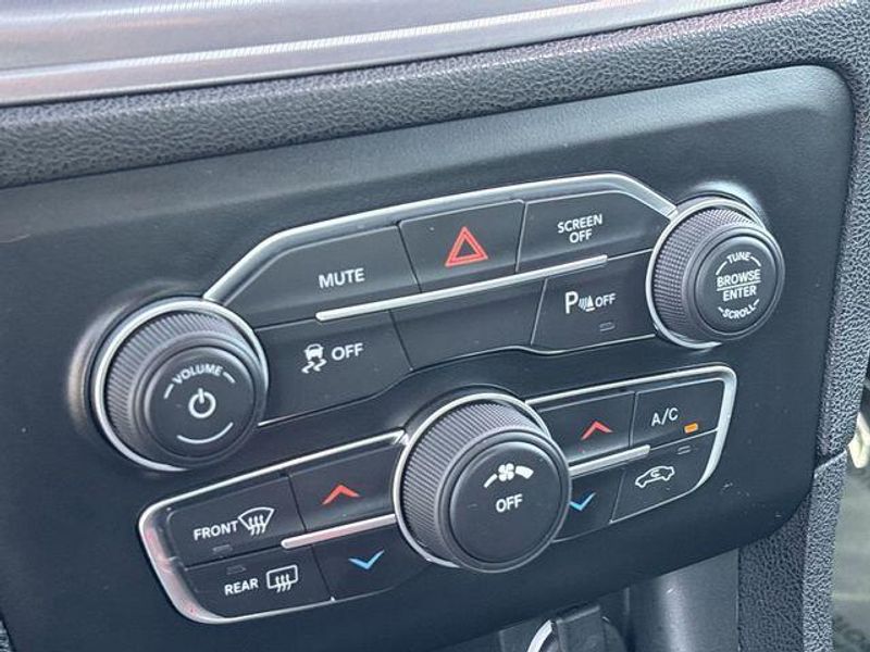 Used 2023 Dodge Charger SXTImage 26