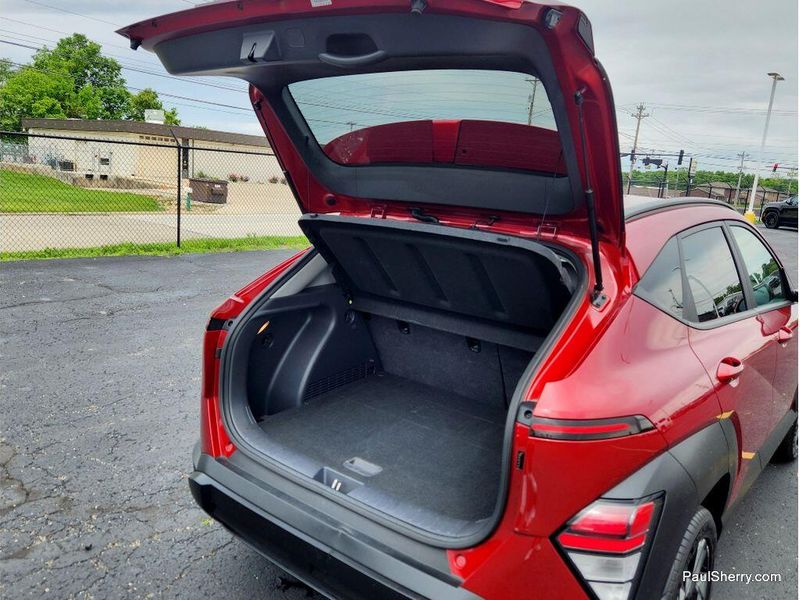 Used 2024 Hyundai Kona SEL