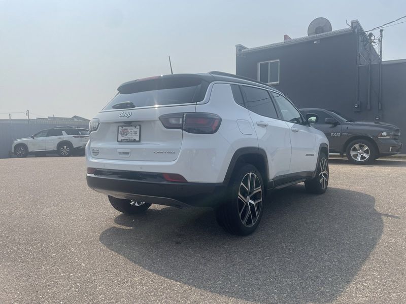 2024 Jeep Compass Limited 4x4Image 8