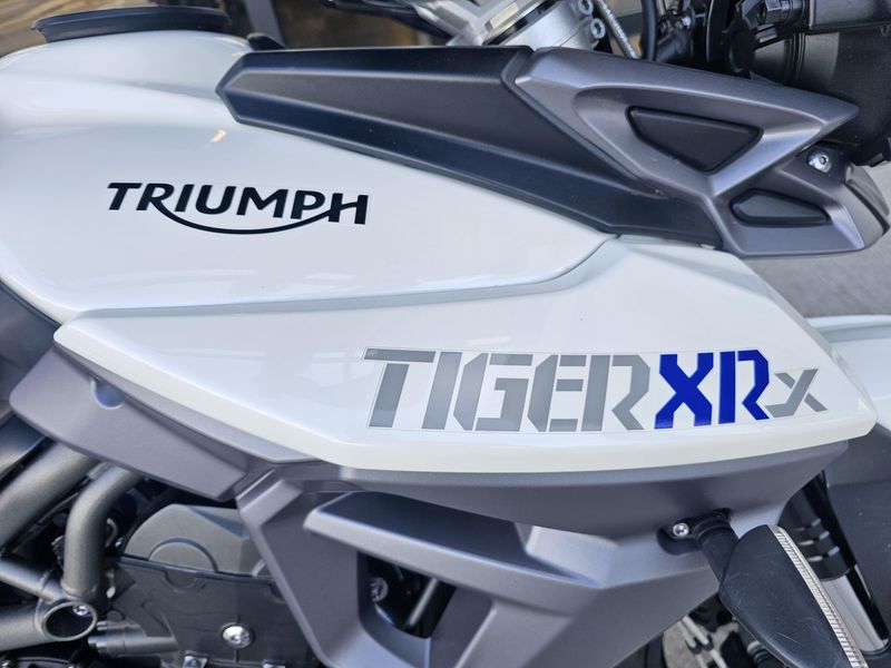 Used 2016 Triumph Tiger 800 XRx LRH 