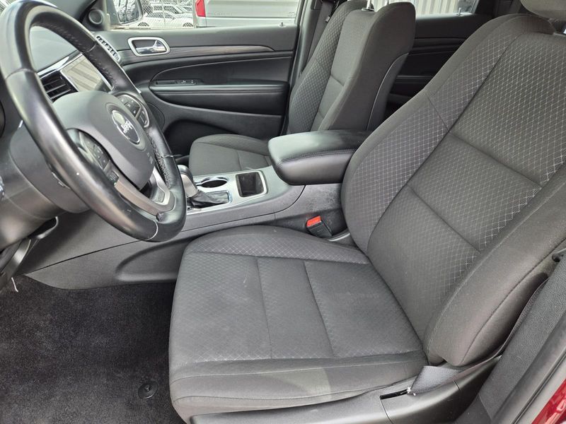 Used 2022 Jeep Grand Cherokee WK Laredo E 4x2