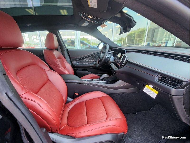 New 2026 Dodge Charger R/T Plus 4-door Awd