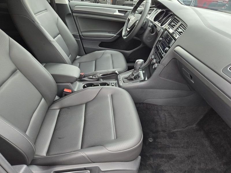 Used 2021 Volkswagen Golf 1.4T TSI Auto