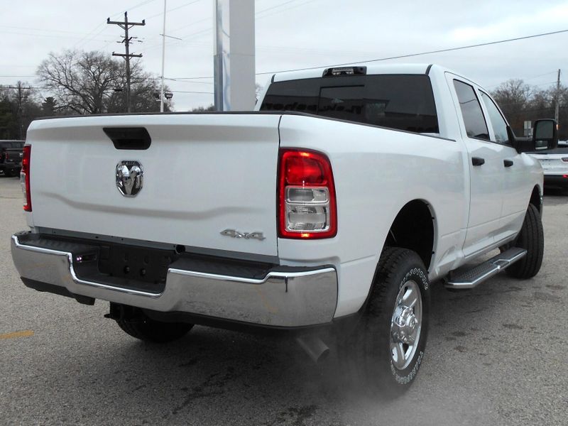 2024 RAM 2500 Tradesman Crew Cab 4x4 6