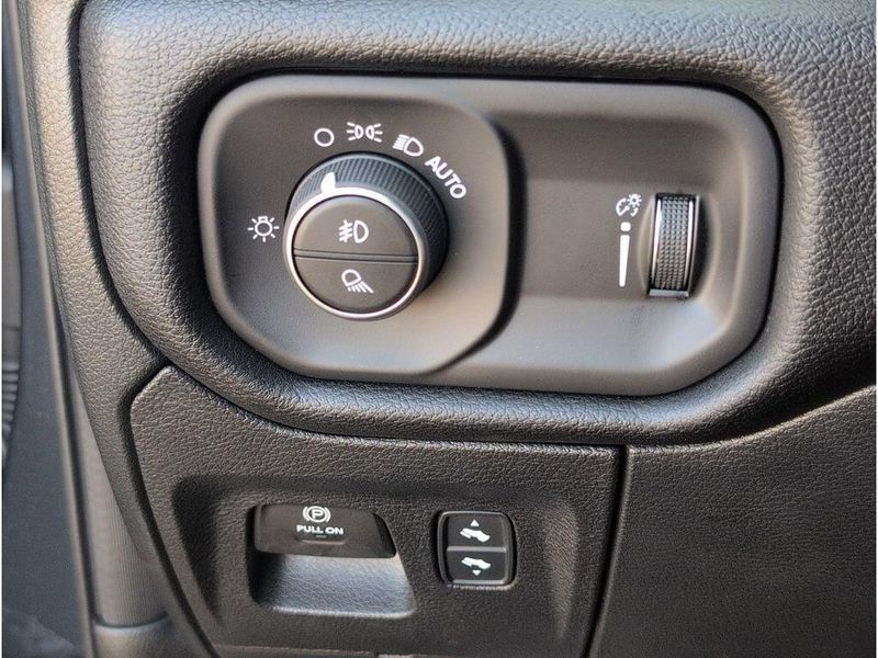 New 2026 RAM 1500 Big Horn Crew Cab 4x4 5