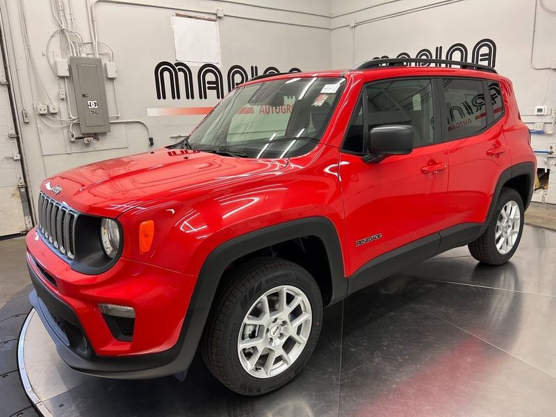 2023 Jeep Renegade Latitude 4x4 in a Colorado Red Clear Coat exterior color and Blackinterior. Marina Chrysler Dodge Jeep RAM (855) 616-8084 marinadodgeny.com 