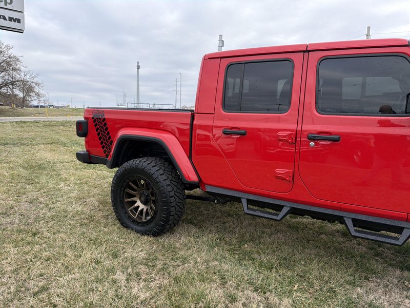 New 2026 Jeep Gladiator Sport S 4x4Image 5
