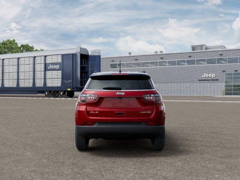 New 2026 Jeep Compass Limited 4x4Image 7