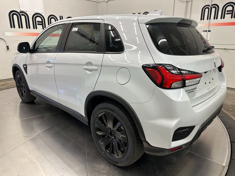 2024 Mitsubishi Outlander Sport 2.0 LEImage 8