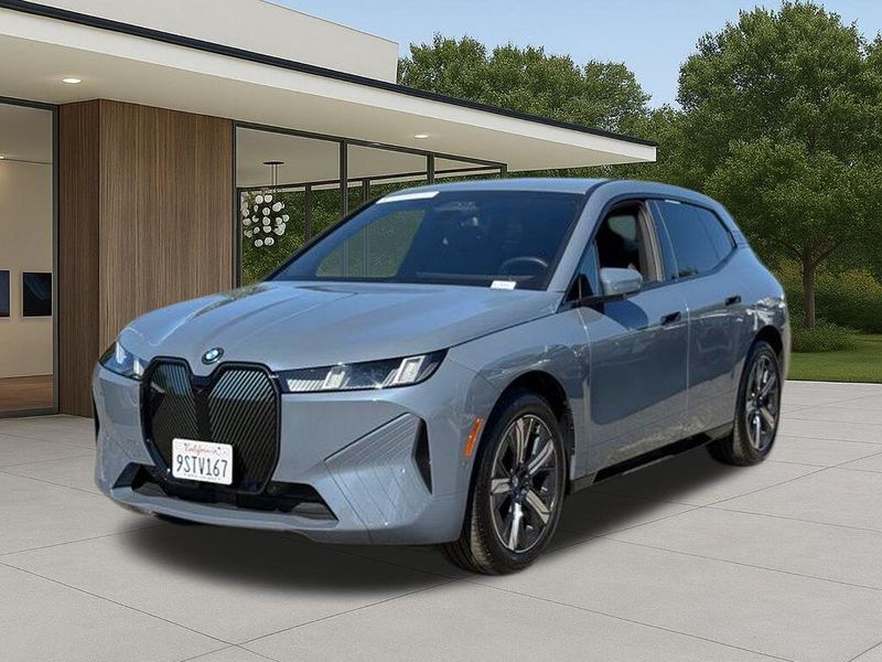 Used 2026 BMW iX xDrive45Image 2