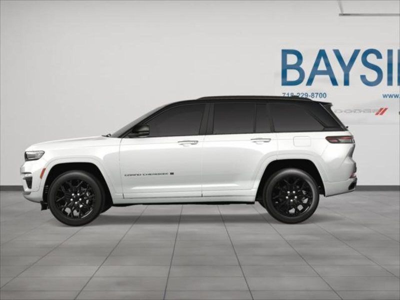 2025 Jeep Grand Cherokee Summit Reserve photo 2