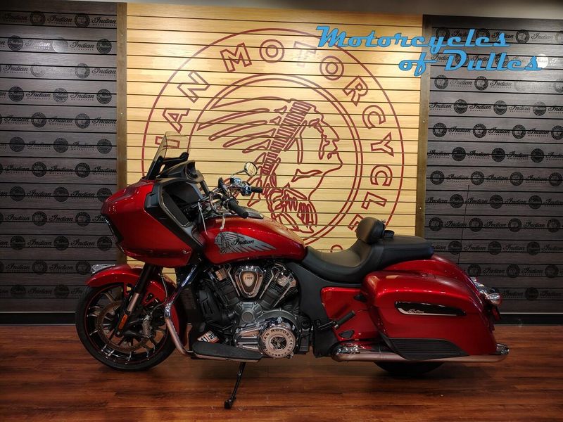 2020 Indian Motorcycle Challenger Limited Image 5