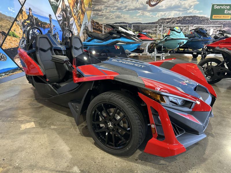 New 2025 Polaris SLINGSHOT SLR AUTODRIVE Image 18