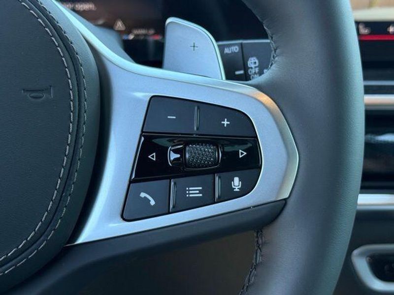 New 2026 BMW X5 sDrive40iImage 23