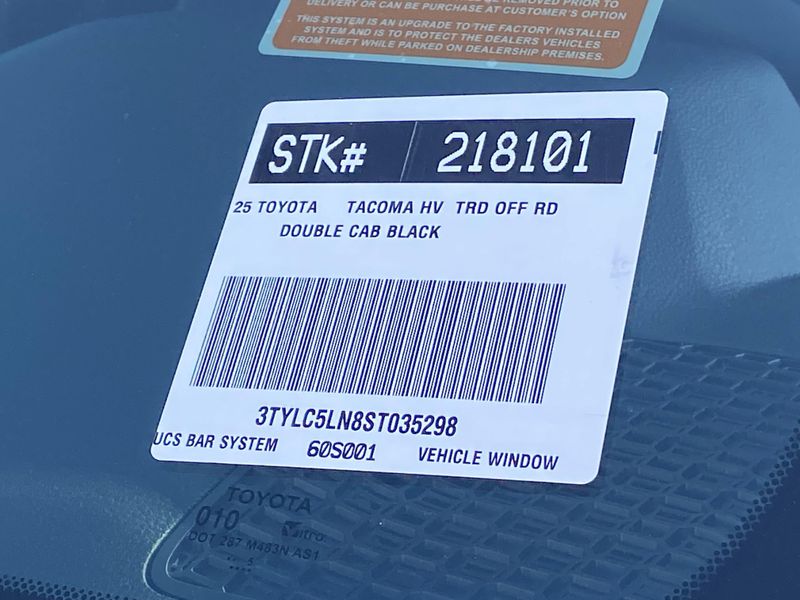 New 2025 Toyota Tacoma TRD Off Road HybridImage 21