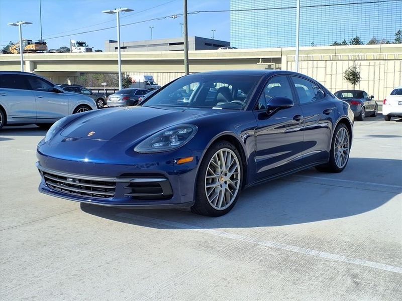 Used 2020 Porsche Panamera 10 Years EditionImage 2