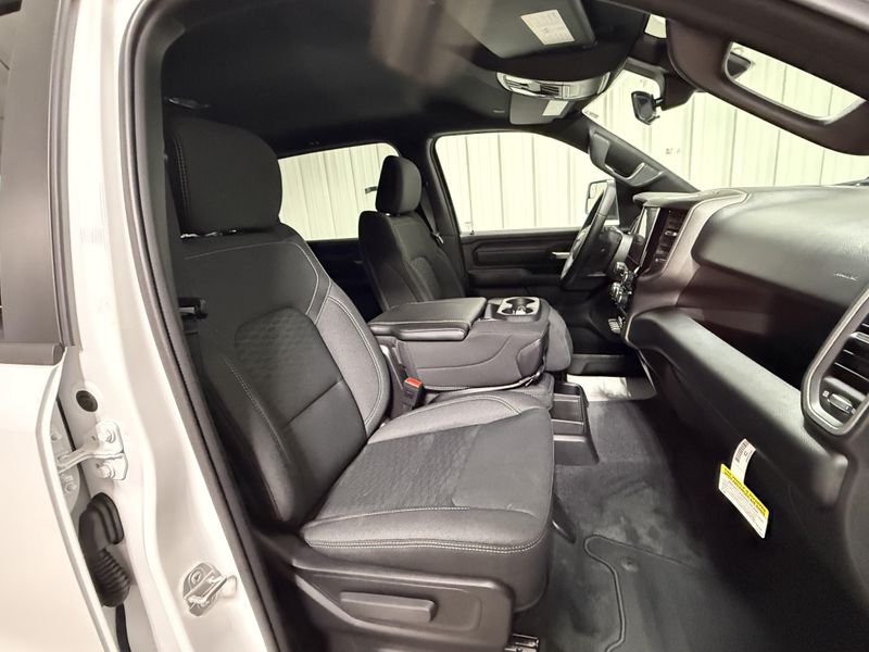New 2026 RAM 1500 Express Crew Cab 4x4 5