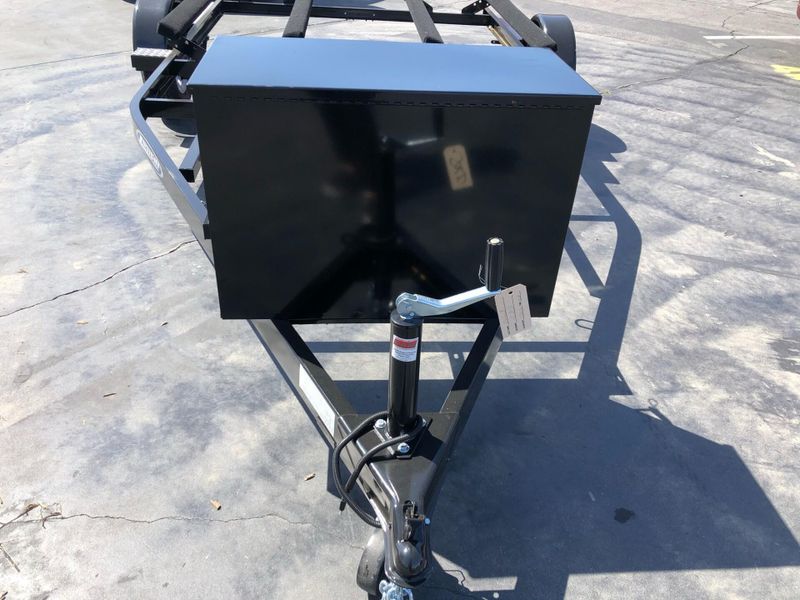 New 2025 Zieman J-2B Image 6