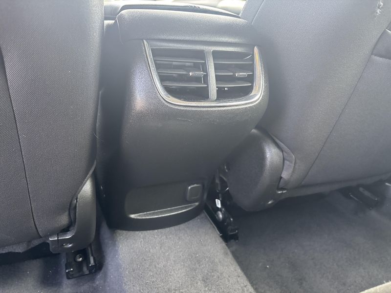 Used 2023 Chevrolet Malibu LTImage 31