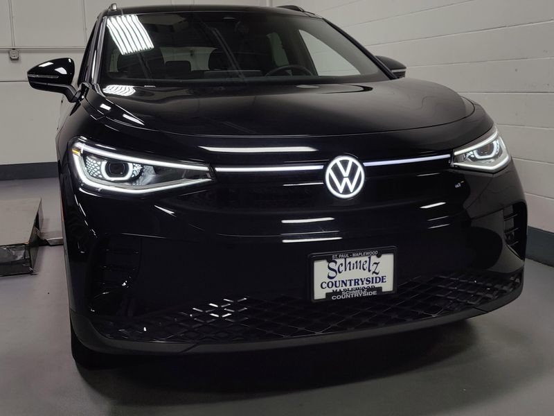 2023 Volkswagen ID.4 Pro S AWD w/Glass RoofImage 2