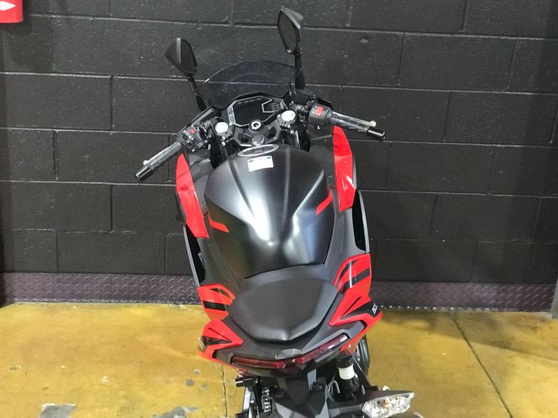 2025 Kawasaki NINJA 500 ABS Image 9