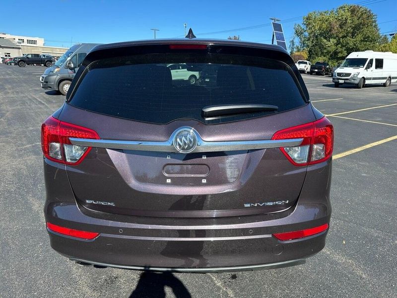 2017 Buick Envision Preferred photo 6