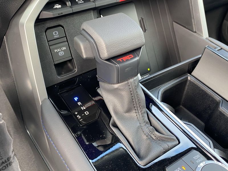 New 2025 Toyota Tundra Platinum HybridImage 18