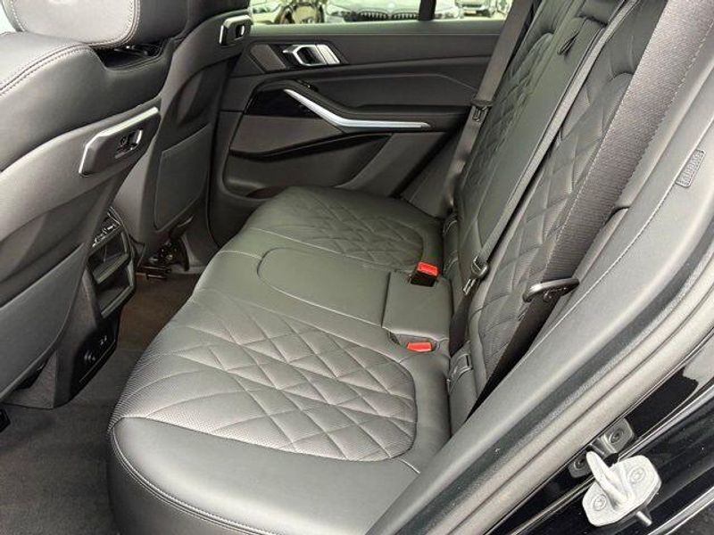 New 2026 BMW X5 xDrive50eImage 27