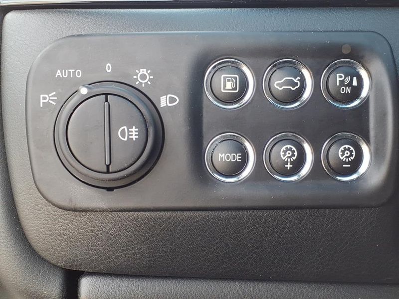 Used 2018 Maserati GranTurismo SportImage 21