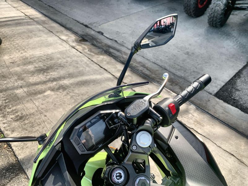 New 2026 Kawasaki NINJA 500 SE ABS Image 14