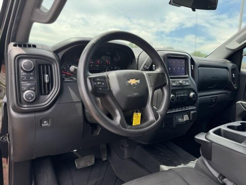 2020 Chevrolet Silverado 1500 CustomImage 9