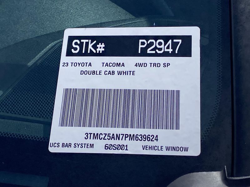 2023 Toyota Tacoma TRD SportImage 31