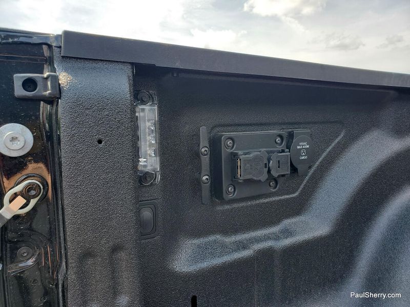 New 2026 RAM 3500 Big Horn Crew Cab 4x4 8' Box