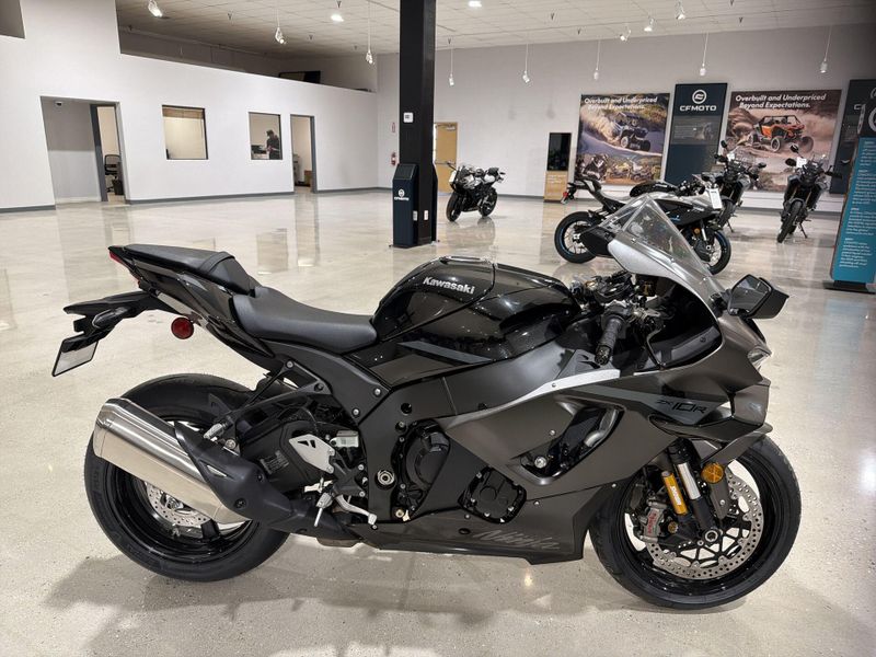 New 2026 Kawasaki NINJA ZX-10R Image 18