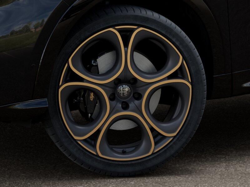 New 2025 Alfa Romeo Tonale Intensa Hybrid EawdImage 21