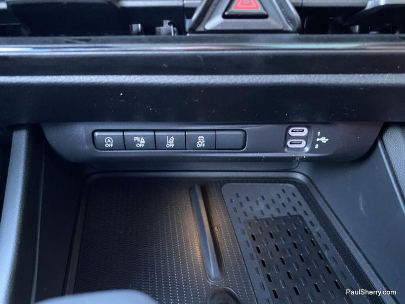 New 2026 Dodge Charger R/T Plus 4-door Awd