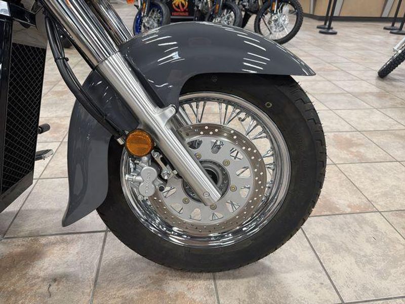 New 2025 Suzuki BOULEVARD C50 Image 23