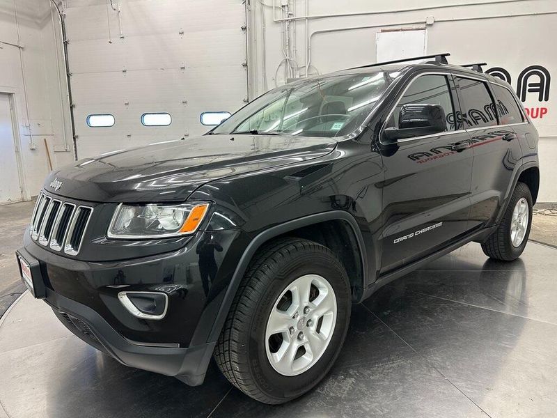 2015 Jeep Grand Cherokee LaredoImage 10