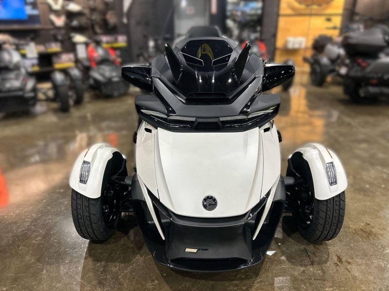 New 2026 Can-Am SPYDER RT SEA-TO-SKY (SE6) Image 22